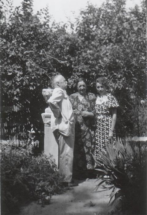 1930 - Hárs Richárd, felesége és Mária, Bajaszentistván