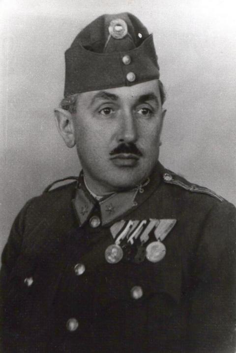 1940 - Hárs György katonaként